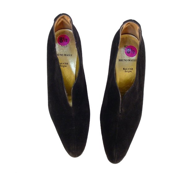 BRUNO MAGLI $350 Suede Heeled Booties Women's 8.5 - Made in ITALY - Picture 2 of 8